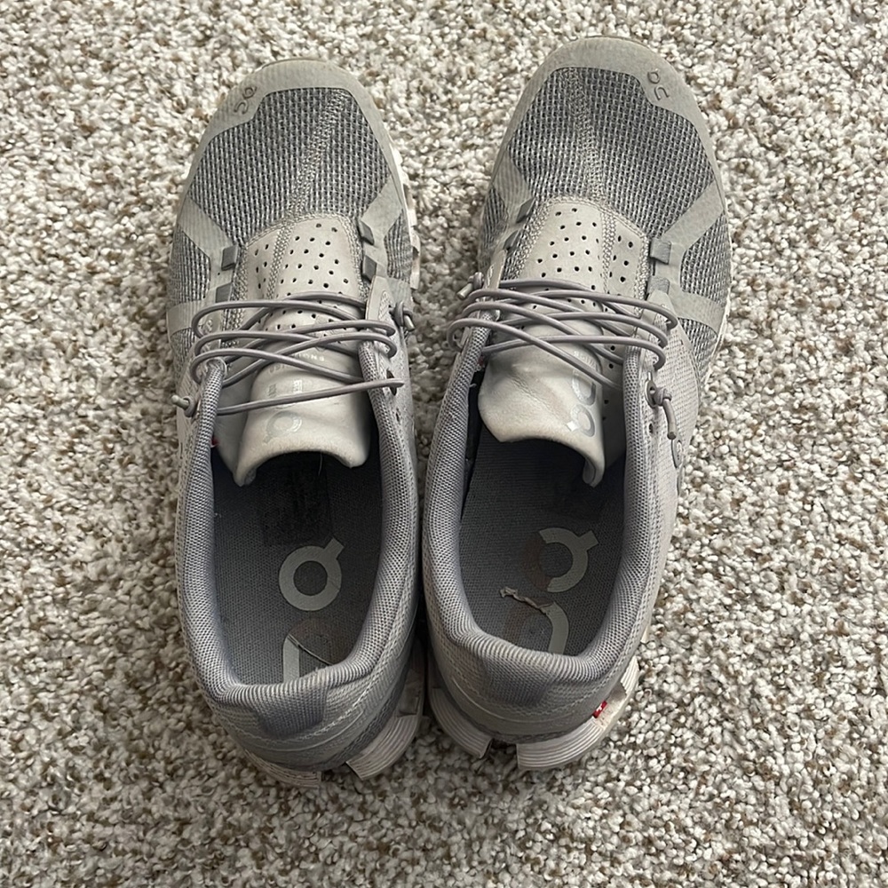 On Running Tennis Shoes